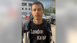 Man arrested after ramming tow truck into chicken restaurant in Temple Hills