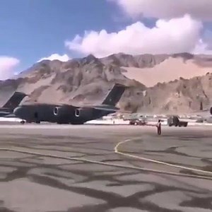 17 reactions | ಲಡಾಖ್‌ನ ಏರ್ ಬೇಸ್ ನಲ್ಲಿ ಕಂಡು ಬಂದ ದೃಶ್ಯ..! ಭಾರತೀಯ ಸೈನಿಕರಿಗೆ ಫ್ರೀ ಹ್ಯಾಂಡ್ ಕೊಟ್ಟ ಮೋದಿಜೀ ನಿರ್ಧಾರದಿಂದ ಪತರುಗುಟ್ಟಿರುವ ಚೀನಾ | Sanvi Shetty | Facebook