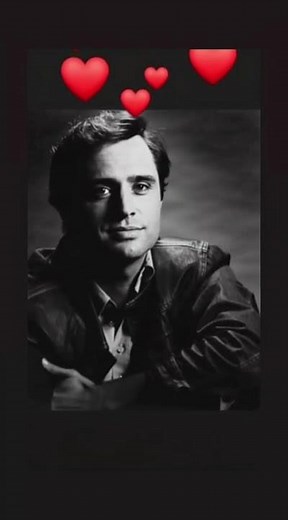 Actor Joe Penny (in motion).