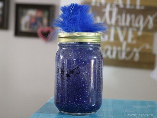 How to Make a Sonic the Hedgehog Craft: A Sensory Calm Down Jar