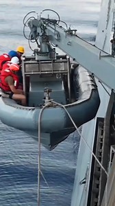 2.2K views · 16 reactions | Method of Launching Small Boats from Big Ships #BoatLaunch #SmallBoatBigShip #LaunchingTechniques #MaritimeMethods #BoatHandling #MarineOperations #ShipToShore #WatercraftLaunch #SeafaringSkills #BoatingCommunity #NauticalKnowledge #ShipLaunchMethods #BigShipSmallBoat #HarborSkills #MaritimeSafety #SailingTechniques #SeaAdventures #BoatLife #OceanicTransportation | Military Defense | Facebook