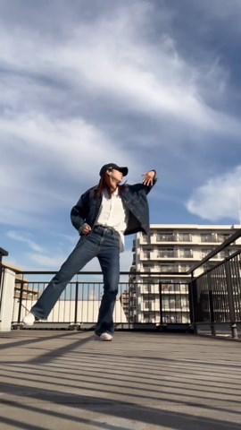 心温まるダンス：君のうたで感じる柔らかさ