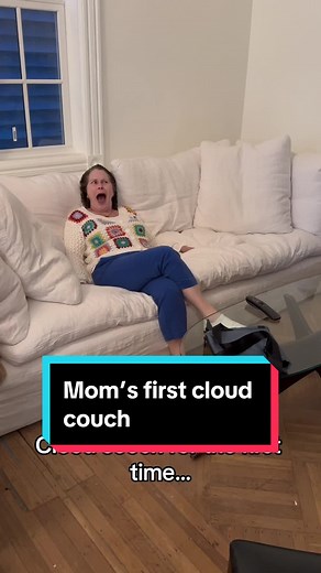I think they approve of our new couch ❤️ #restorarionhardware #cloudcouch #parentsreaction #parentsreact #restorationhardwarecloudcouch #parents