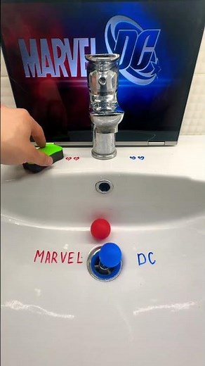 Marvel 🟥 vs DC 🟦 | Who is stronger? 💥 #marvel #dc #vs