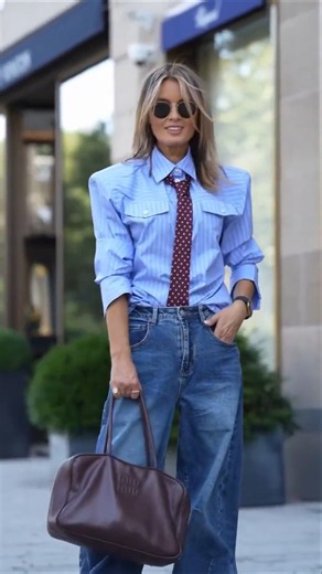 Striped Padded Shirt, Printed Burgundy Tie and Blue Barrel Leg Jeans #outfitideas #ootd #girlboss