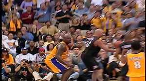 13K views · 623 reactions | Llegamos al nuevo milenio en nuestro recorrido por los campeones de la #NBA... 朗 Los Angeles Lakers regresaban a las #NBAFinals de la mano de Shaquille O'Neal y crearían una de las grandes dinastías al lado de Kobe Bryant ganando tres campeonatos consecutivos.  #NBA00s | NBA Mexico | Facebook