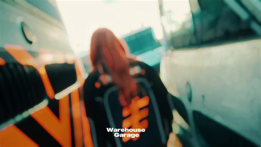 El ritual ya comenzó… y esto es solo un adelanto de lo que está por venir el 6 de marzo Nuestra Warehouse Garage cobra vida para quienes están listos para dejarse llevar por el sonido, la energía y la experiencia. ⚠️ Últimas entradas