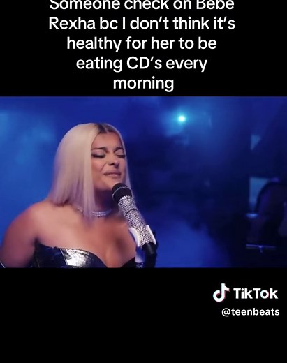 Bebe Rexha Performing 'Im Good Yeah Im Feeling Alright' Acapella with Orchestra