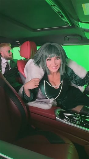 Jessica Nigri on Instagram: "FUBUKI FROM ONE PUNCH MAN COSPLAY?! OhhhhhKIDOKIE #onepunchman #fubuki #fubukicosplay #onepunchmancosplay"