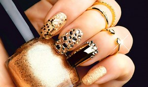 Nail art for beginners: 6 gorgeous nail art designs you can easily try at home!