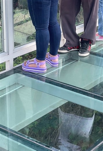 Edit de Hércules Disney - ¡Aerodinámicas chanclas!