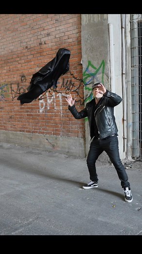 292K views · 721 reactions | Demon Magic Gone Viral #magic #prank | Julien Magic | Facebook