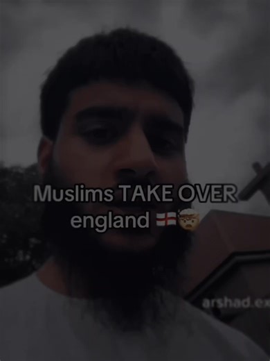 Celebrating England: Culture and Community Spirit