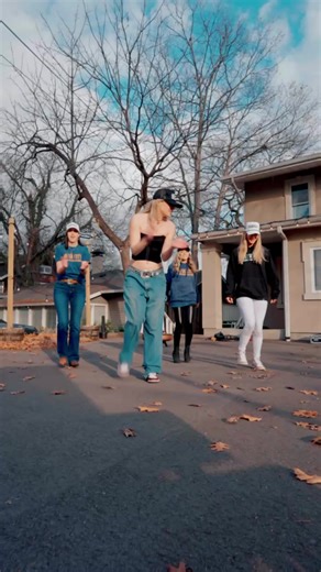 25K views · 366 reactions | Girls night out in the new 615 House merch! Y’all check the link in our bio… #nashville #girlsnight #countrymusic | The 615 House | Facebook