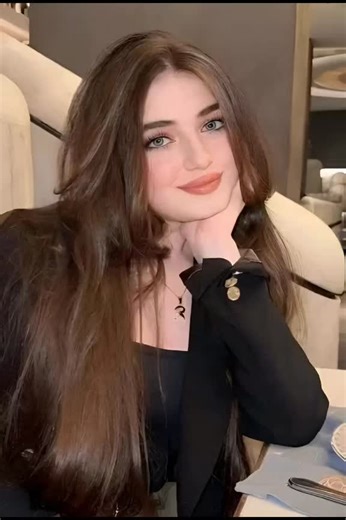 Anastasia (@anastasiaalfu)’s videos with Life Is Beautiful - LADY ARKE