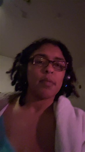 The glamour magic I posses will have you craving wet and natural ✨🪩