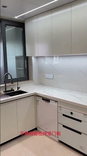 Tủ bếp trắng minimalist không bao giờ lỗi thời #homedesign #kitcheninspo