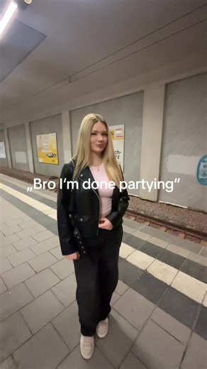 Party Adventures with Friends: The Ultimate Clubbing Experience