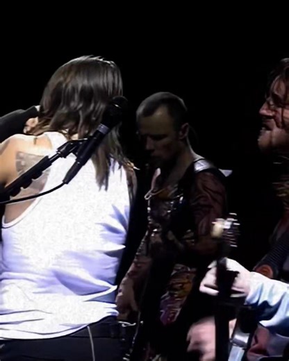 Stadium Arcadium (Live At Rock in Rio Lisboa 2006) | Red Hot ChiliPeppers/ Lost in Ethiopia