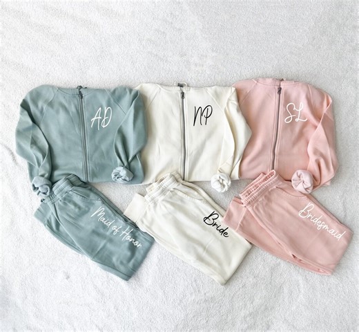Bridesmaid Pajama Set, Custom Bridal Party Loungewear, Wedding Day Getting Ready Outfit, Bridesmaid Sweatsuit, Personalized Pjs - Etsy
