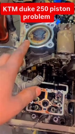 asprobiking on Instagram: "KTM duke 250 piston problem 😱#asprobiking #ktm #bajaj #ktmrc390 #ktmindia #ktmrc200 #ktmofficial #video #viralvideos #shoes #short #viralvideos #viralreels"