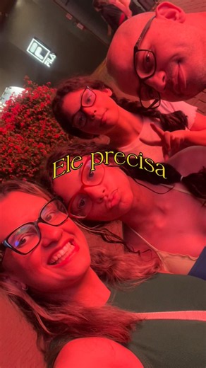 Eu não preciso, quem precisa é ele! #casal #donadecasablogueira #meumarido #humor #donadecasa