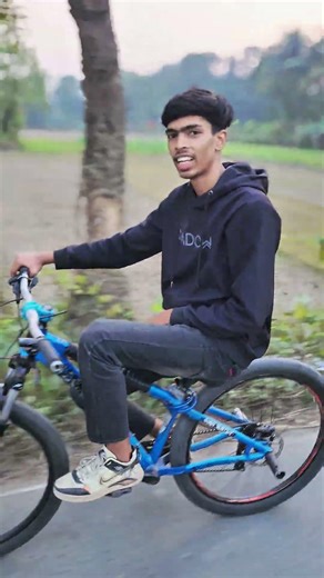 ছোট ভাই চ্যালেঞ্জ হিসেবে কমপ্লিট করে দিলাম #smali #stunt #smalichallenge #mtbstunt