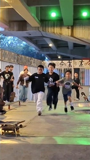 Exciting skate race at Pasar Rebo skatepark - teraskate