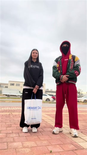 Eğlenceli Anlar: AVM'de Zaman Geçirme