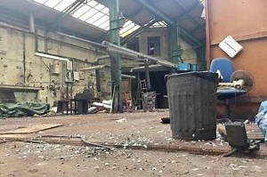 These pictures show 9 of the creepiest abandoned buildings around the city