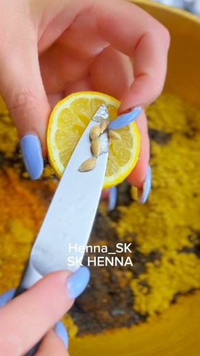 Magic recipe henna! 100natural henna powder sifted few times 30ml lavender oil Brown Sugar 3spoons Lemon juice n tea bags water 💦 ❤️🔥❤️🔥❤️🔥 Cover n leave over night fir dye release and then best well to get right toothpaste consistency | SK Henna