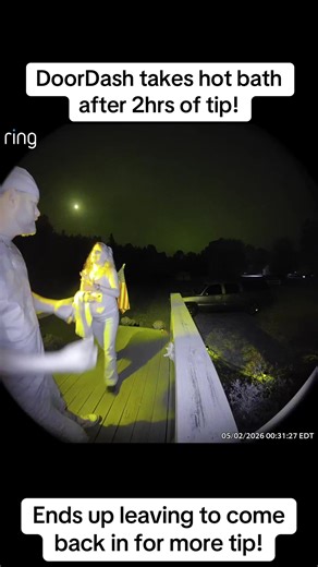 RING (@ringinthebedroom)’s video of doordash
