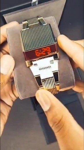 BULOVA "COMPUTRON ARCHIVE SERIES" LED DIAL GOLD TONE MENS WATCH | 97C110