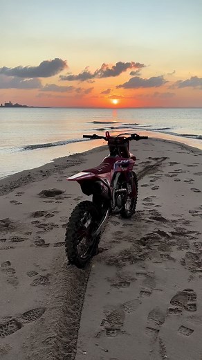 Ultimate Guide to CRF 250R: Specs, Maintenance, and Riding Tips!