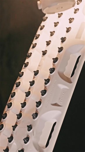 Meet the limited edition Ghost White XTREMEs. Recovery has never looked this rare 🔥 A bold, high contrast colourway that combines standout aesthetics with Maxtrax's trusted pro-grade functionality. | MAXTRAX