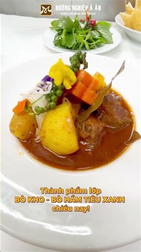 Thành phẩm lớp Bò kho, bò hầm tiêu xanh