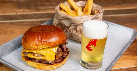 Where to Find the Best Smash Burgers in Chicago