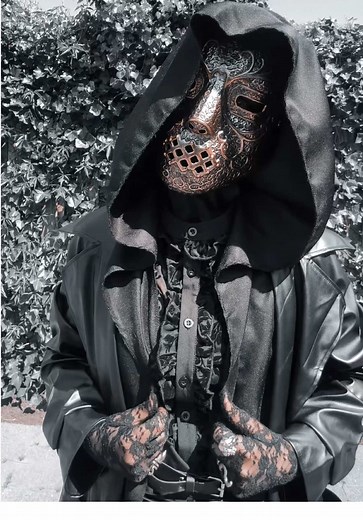 Death Eater Cosplay Reveal: Classy and Sassy