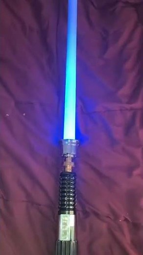 Baselit VS Neopixel Lightsabers