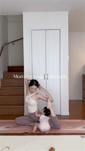 9ヶ月ベビーとの朝ヨガ🧘‍♀️🌞