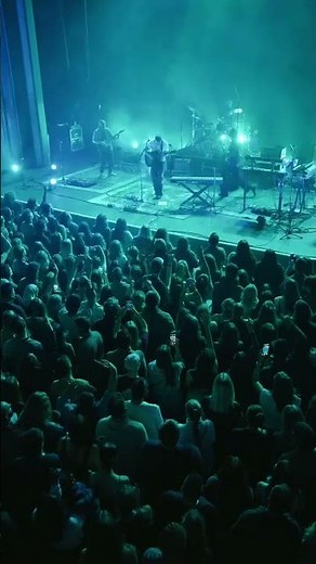 cringe in Vancouver #mattmaeson #livemusic #shorts #livemusic