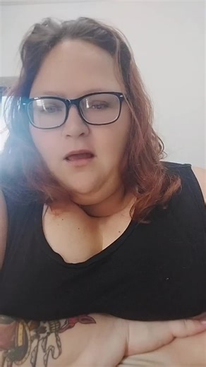 😈 Fluffy Zella 😈 (@.fluffy.zella)’s videos with original sound - TwistedReality