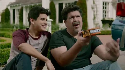 Gorilla Tape TV Spot, 'Bumper'