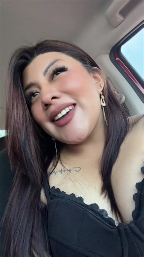 Videos de Dianita Larios (@dianita_larioss) con “CCC - Remix - Michelle Maciel & Eden Muñoz & Panter Bélico”