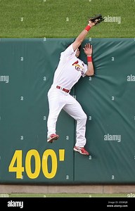 NO FILM, NO VIDEO, NO TV, NO DOCUMENTARY - St. Louis Cardinals center fielder Rick Ankiel turns in mid-air to backhand a fly ball to rob Pittsburgh Pirates' Adam LaRoche of a home run in the second inningat Busch Stadium in St. Louis, MO, USA on May 14, 2008. The Cardinals defeated the Pirates 5-1. Photo by Chris Lee/St. Louis Post-Dispatch/MCT/ABACAPRESS.COM Stock Photo - Alamy