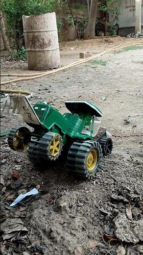 Epic RC John Deere Tractor in Action! 🚜💪 | Best RC Farm Toy 2025
