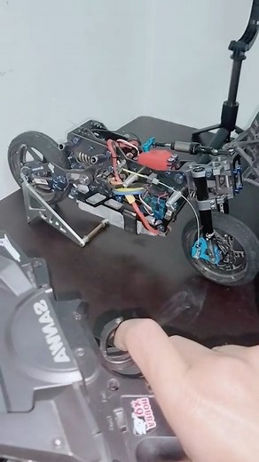 50K views · 1.1K reactions | 76_Do you think this motorcycle is cool#simulated #rccar #rctoy #remotecontrol #mini #models #motorcycle | Toy RC | Facebook