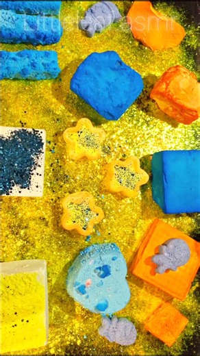 Little Leaf on Instagram: "🎄 12 days of Christmas🎄 Today's crush is for @trkn_asmr Full crush on Youtube I wanted to create a series which dedicates a crush to a few people that have really encouraged, motivated or championed me in my asmr journey so far, whether it be a day one supporter, or supporting me beyond the comment section or on different platforms (YouTube and facebook plug 😜). Back in November I asked them what their favourite colour or colour combo was without any context so I co