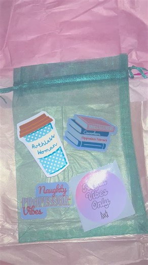 junebug_reads on TikTok