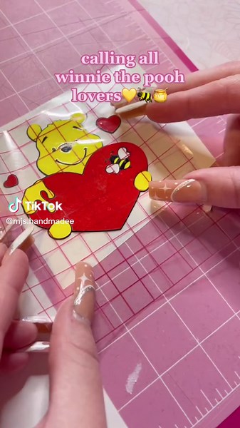 Adorable Winnie the Pooh Glass Cup Collection